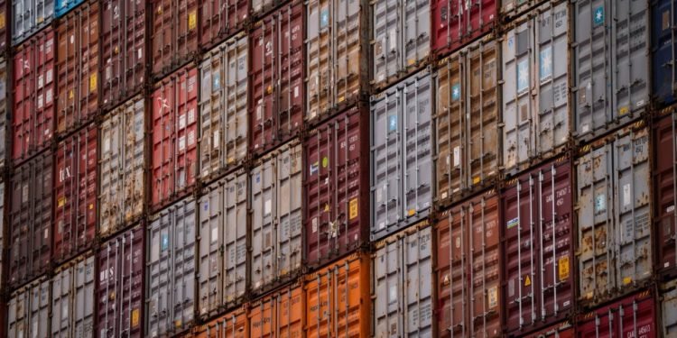 New record of 17.46 million TEUs reached by global container volumes as freight rates climb