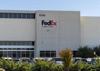 CMA CGM seals $1.4B deal for FedEx Supply Chain, tripling Ceva’s North American warehouse footprint