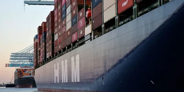 U.S. Manufacturing Expands in September as Economic Uncertainty Weighs on Sentiment
