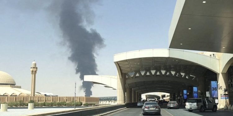Riyadh Airport Closure Extended as Security Assessments Continue After Deadly Attacks