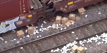 eBay Shoe Listing Leads Police to $1 Million Cache of Stolen BNSF Rail Freight