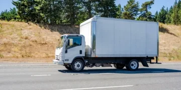 Box Truck Operator’s Journey Highlights Why Cost Control Matters Before Fleet Expansion