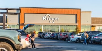 Kroger expands direct sourcing strategy to strengthen cost control and supply chain visibility