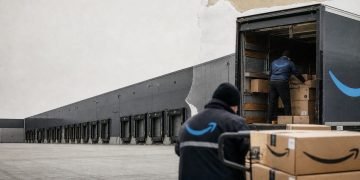 UPS Enters the 2026 Peak Season With Less Reliance on Amazon Shipments